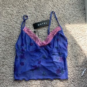 Motel Rocks Yenika Top Lilac Rose W/ Lilac Lace